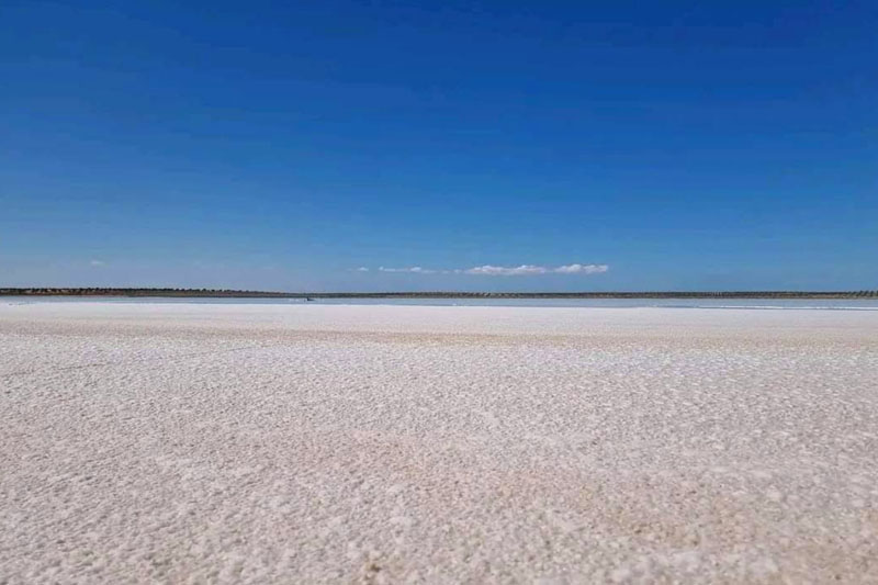 Słone jezioro w Zarzis